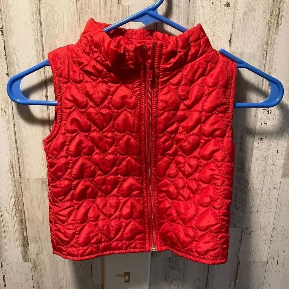 Vest valentine heart puffer by our generation child size 4/5